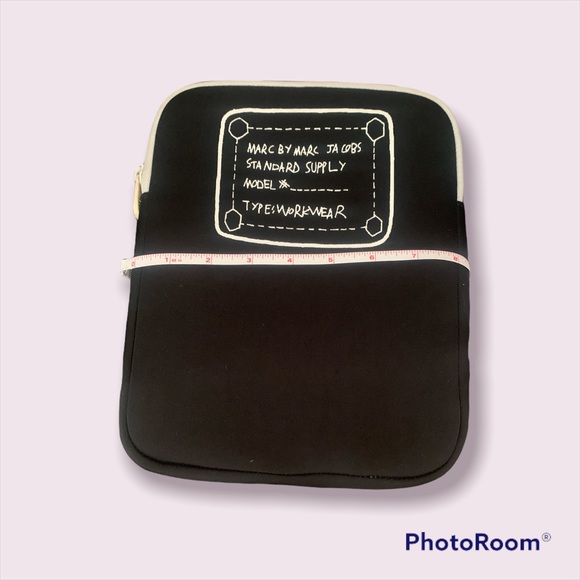 Marc by Marc Jacobs Black Padded IPad Tablet Case Cover Sleeve Bag Neoprene - Picture 6 of 6